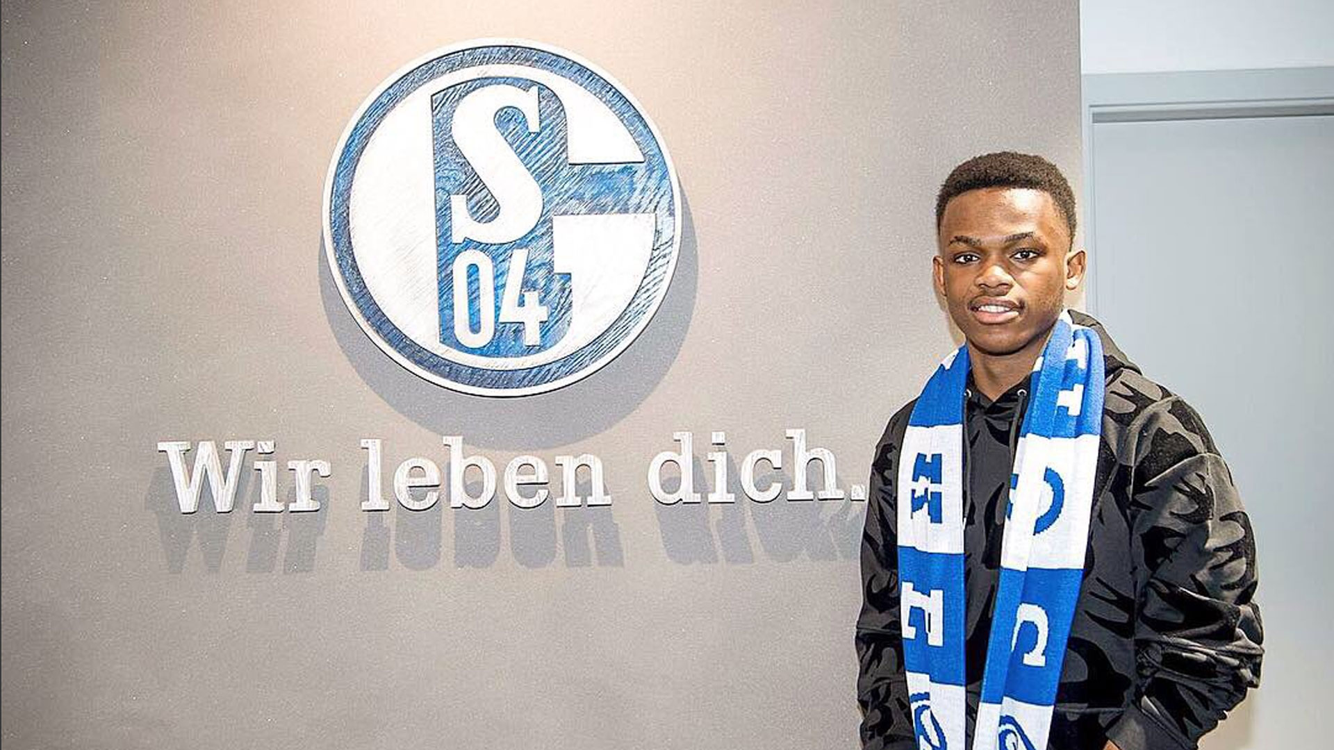 声量与信心 声量与信心