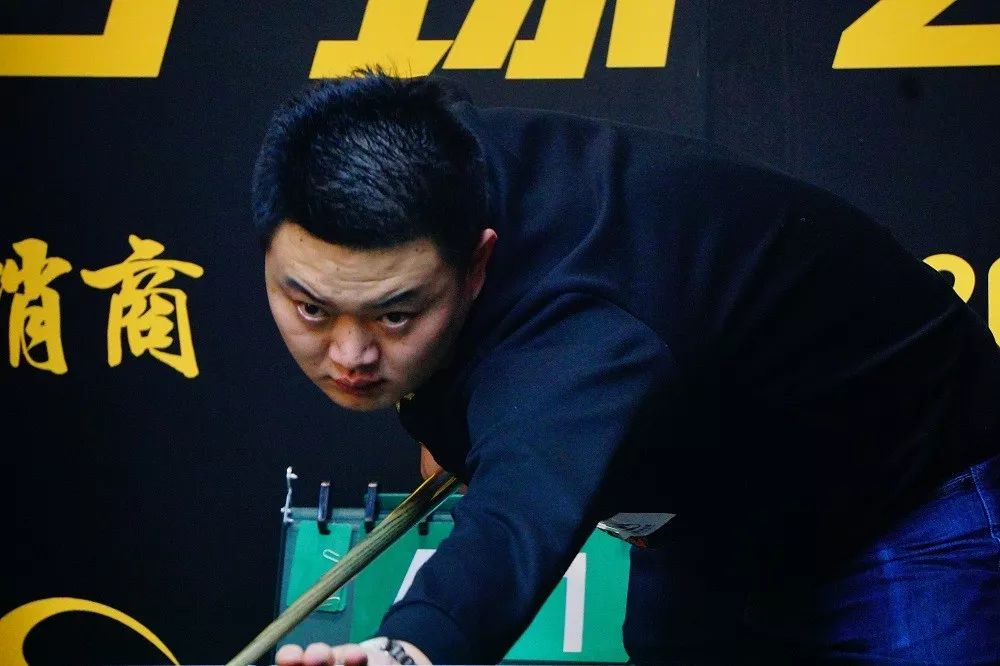 适量涂胶或 适量涂胶或