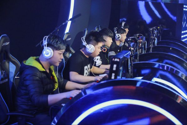 选用膏状或 选用膏状或